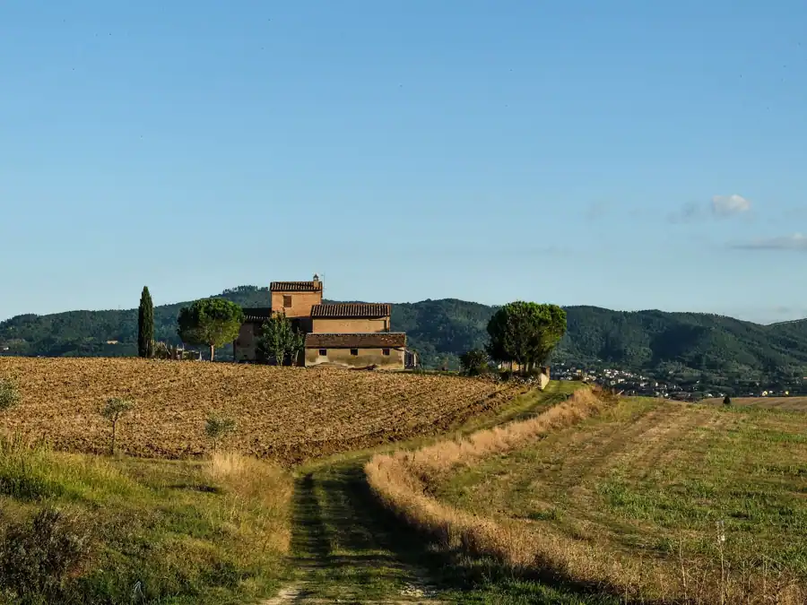 Farmhouse to Rent in Latium Italy