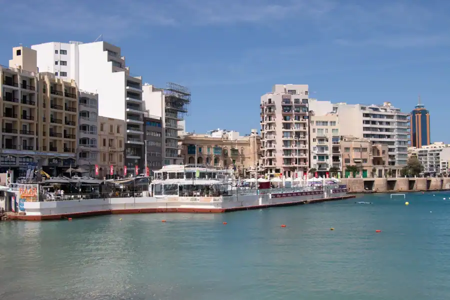 Holiday Hotels to Rent in Malta