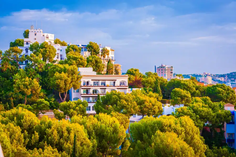 Holiday Farmhouses to Rent in Spain